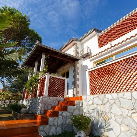 Apartman With Seaview Krk Town